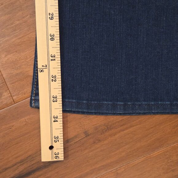 7 For All Mankind Bootcut Jeans Original Fit Low Rise Women Size 26 NWT - Picture 6 of 8